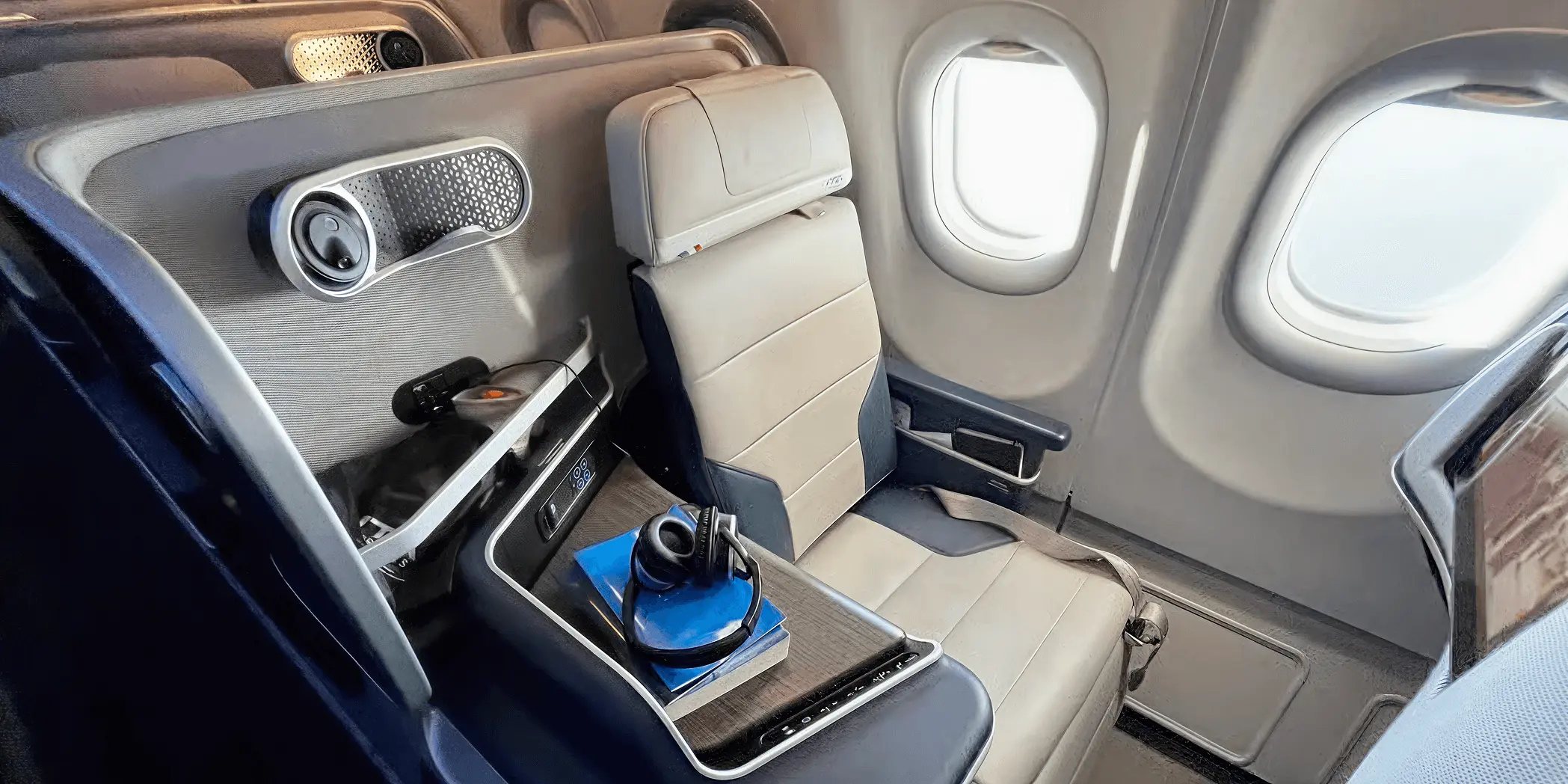 ITA Airways business class cabin